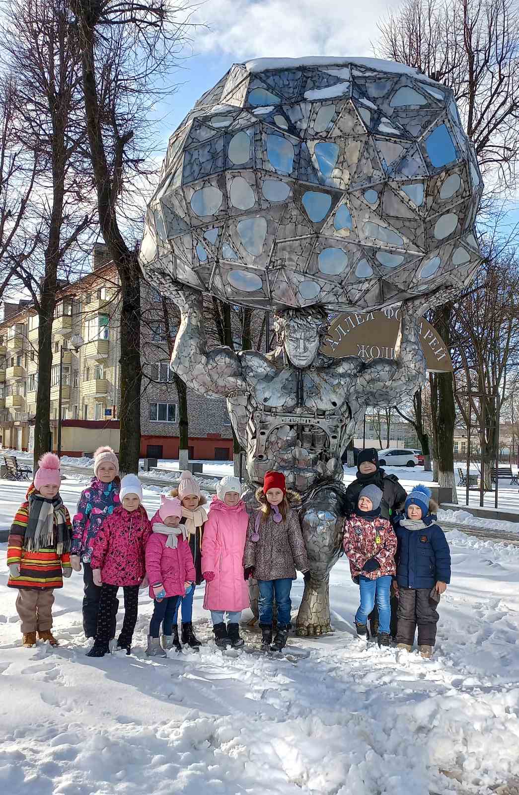 Экскурсия “Аллея фонарей” - Новости учреждения - Детский сад №18 «Сказка»  г. Жодино